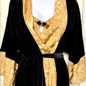 Delicates Black Gold Velvet Velour NightGown Robe